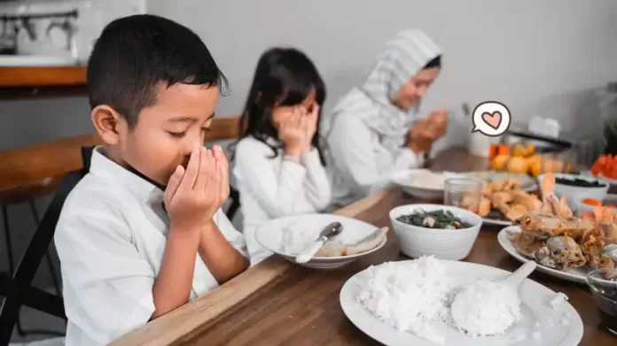 Doa Makan Islam Lengkap Arab dan Artinya  