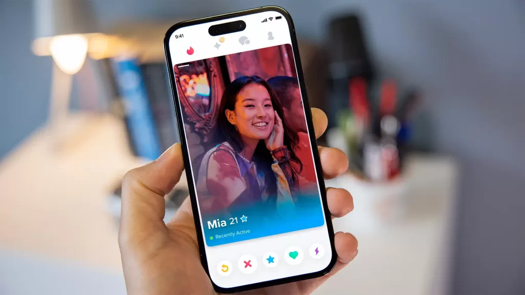 Pengalaman Pengguna Tinder Aplikasi Kencan Online