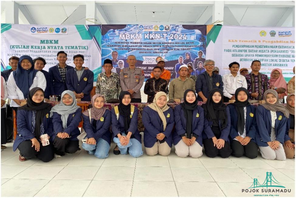 Foto Bersama 3 kelompok dengan Dosen Pembimbing Lapang masing-masing