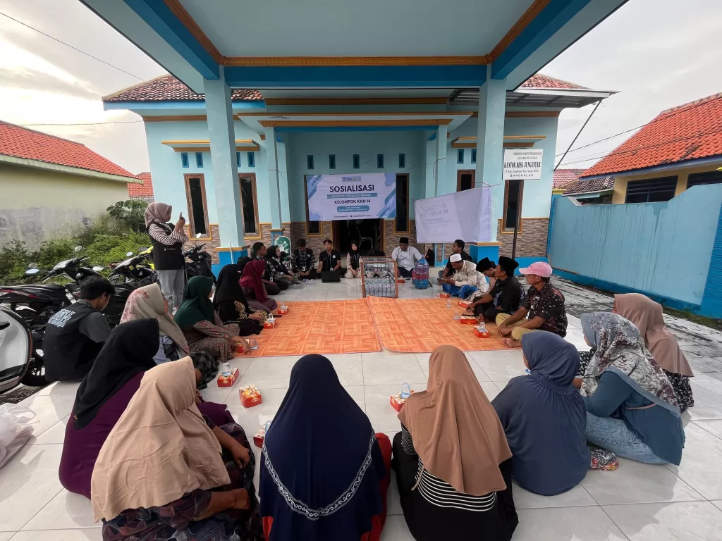 Sosialisasi KKN UTM 14 bersama Masyarakat Junganyar