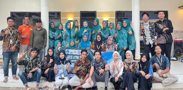 Mahasiswa KKN UTM 01