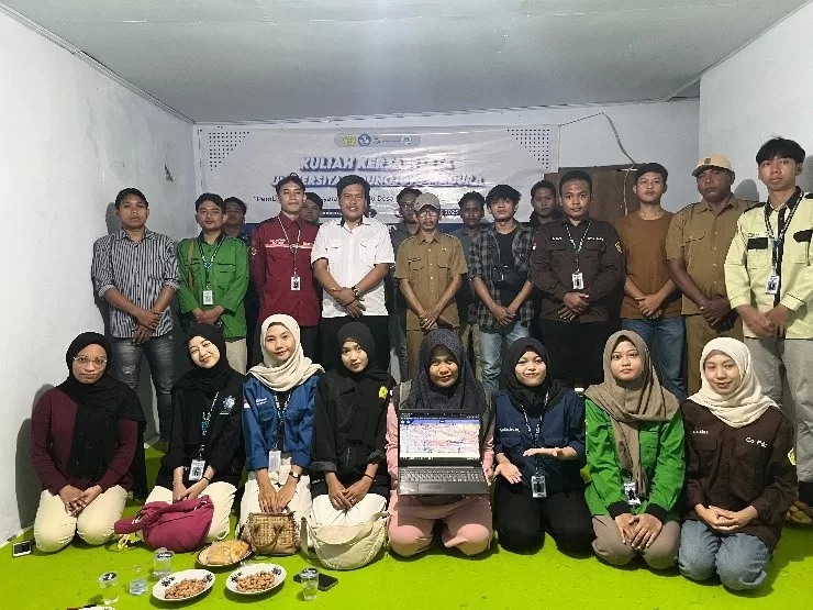 Foto Bersama kelompok 36 