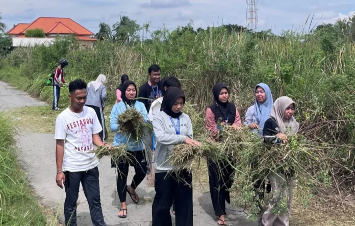 Mahasiswa KKN UTM 07