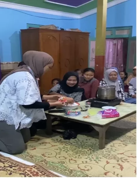 Pelatihan dan Pendampingan Produksi Krupuk Lele