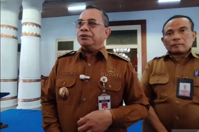 Bupati Pati Minta Maaf, Batalkan PBB 250%, Uang Rakyat Akan Dikembalikan