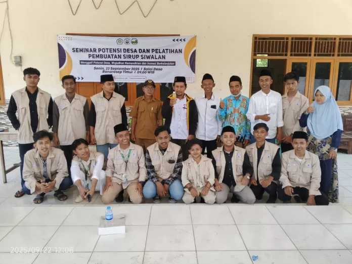 KKN INKADHA Dorong Kemandirian Desa Lewat Seminar dan Pelatihan Sirup Siwalan