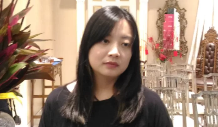 Artis Leony Soroti Anggaran Pemkot Tangsel: Jalan Rp731 Juta, Konsumsi Rapat Rp60 Miliar