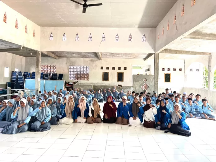 Bangkitkan Motivasi Pelajar SMA, KOPRI PMII UTM Gelar Edukasi Pentingnya Pendidikan Tinggi.