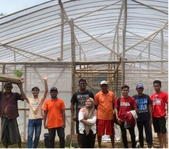 Mahasiswa UTM dan BUMDes Poter Gagas Inovasi Penyemaian Lombok Tingkatkan PADes