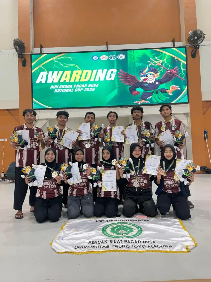 Bawa Pulang 11 Gelar Juara, Atlet Pagar Nusa UTM Tunjukkan Prestasi Kejuaraan Nasional di Universitas Airlangga